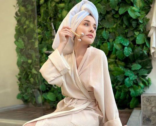 lymphatic facial massage!